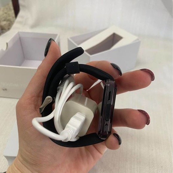 NEW U Watch- Bluetooth Watch - Picture 6 of 7